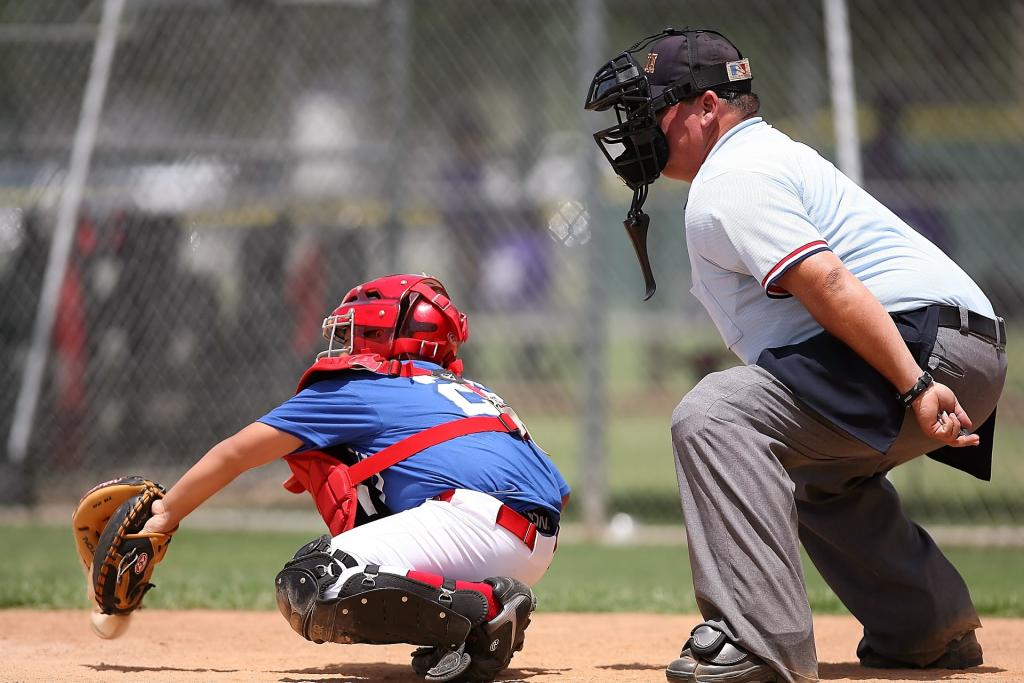 3 Rules You Need to Know When Watching a Youth Baseball Game